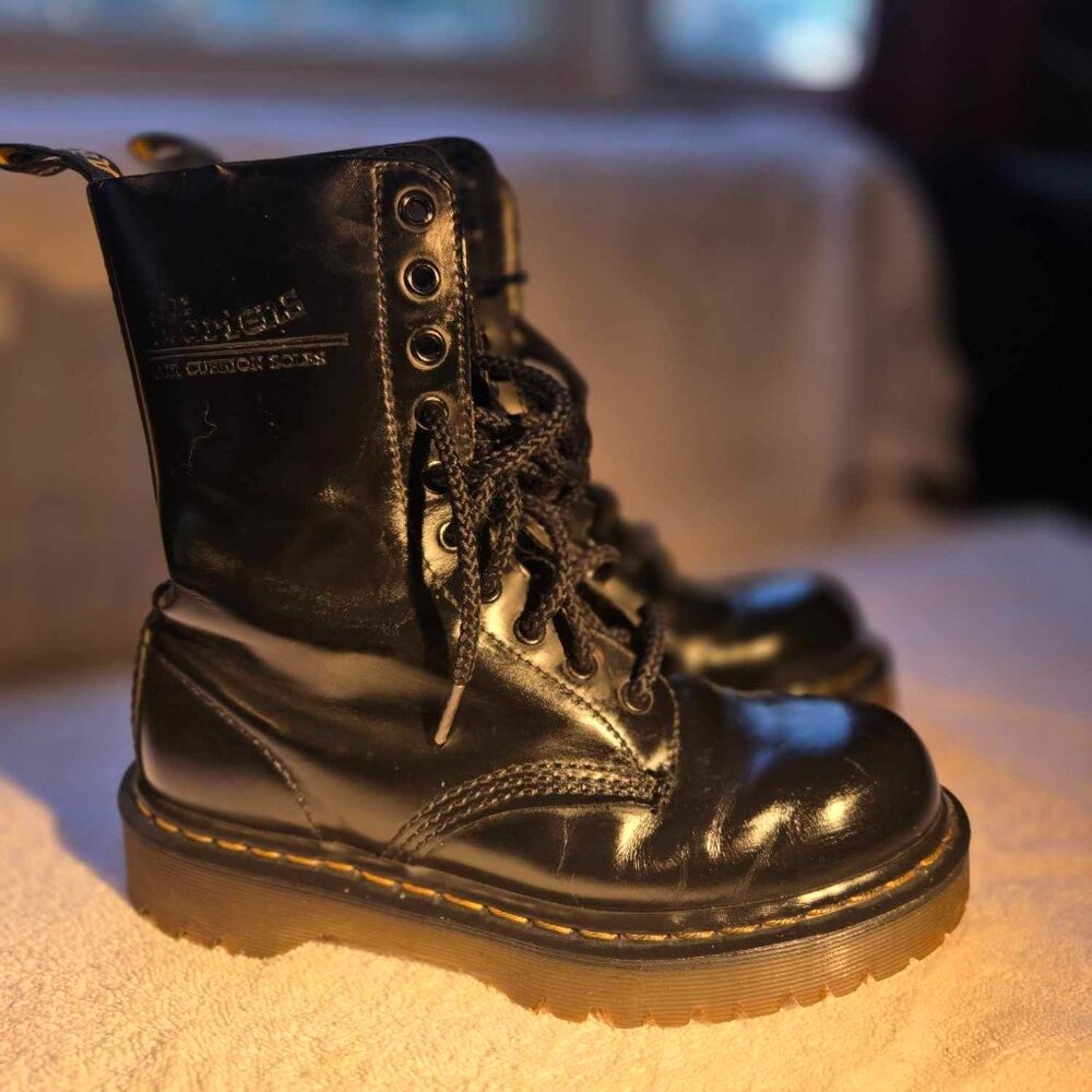 Dr. Martens 10 hole black boots UK size 4, excellent sharp thick soled, size 6.5